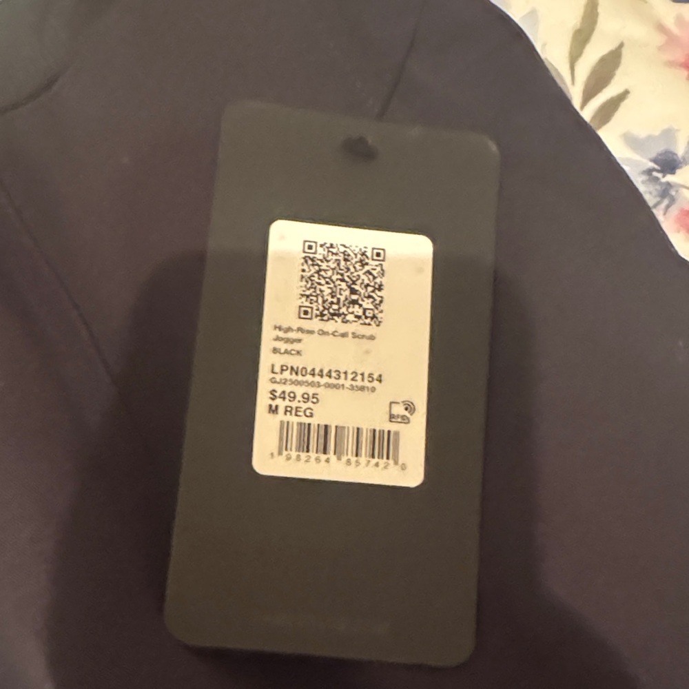 Black High-Rise On-Call Scrub Pants fabletics medium new